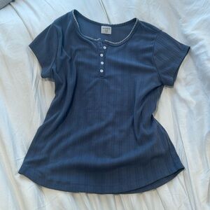 Abercrombie blue tee